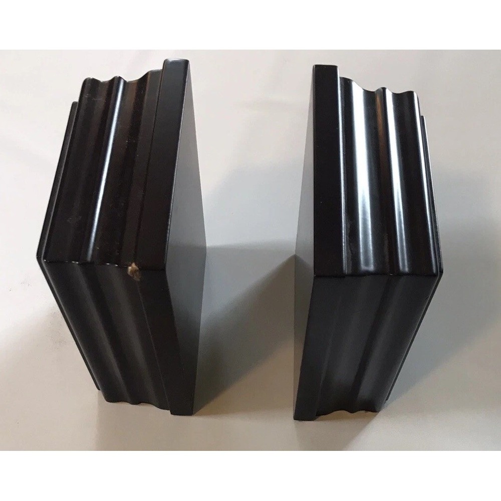 Wooden Bookends, 90's‎ vintage, Dark Brown, Felt bottom.